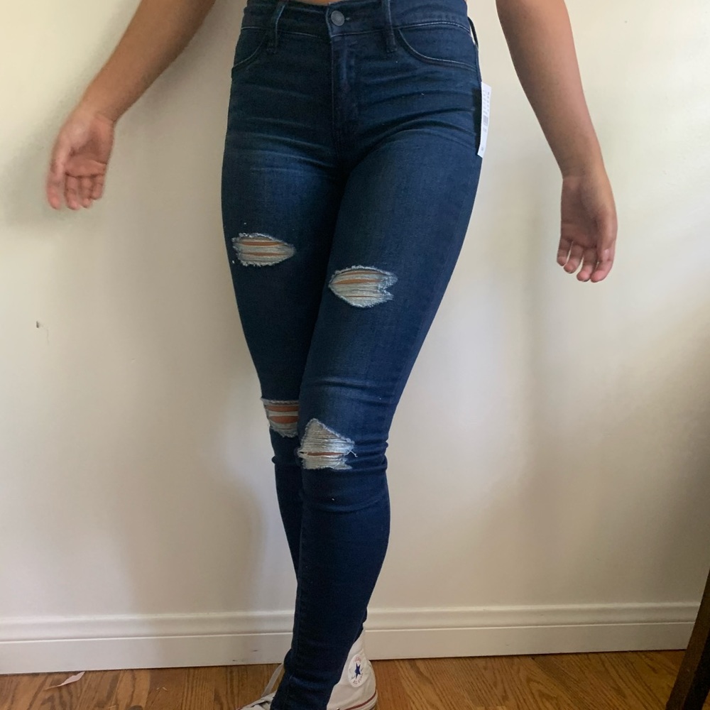 skinny blue jeans